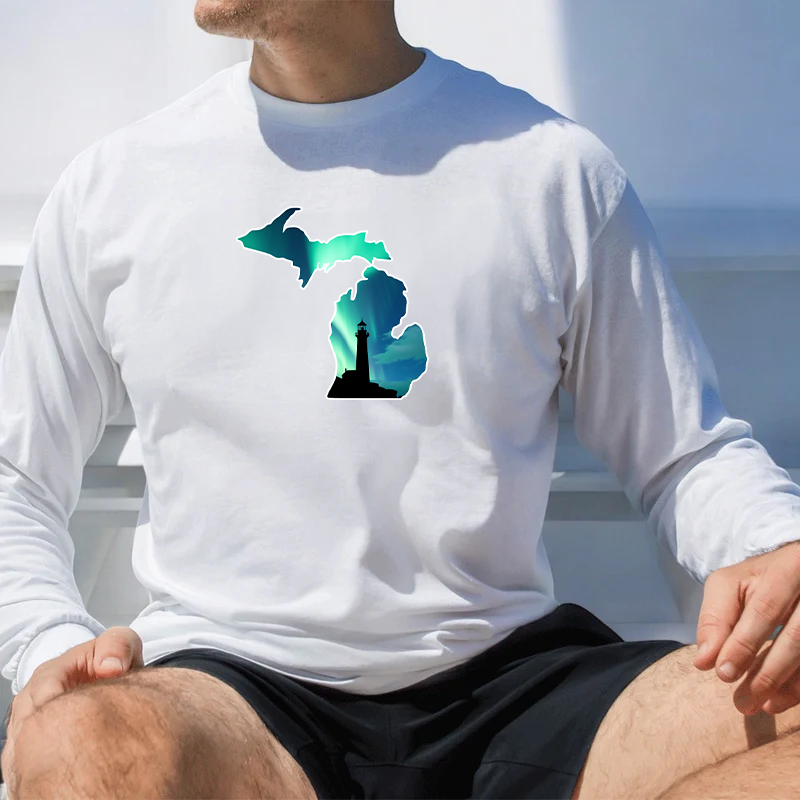 "Northern Lights Lighthouse"Men's Long Sleeve T-Shirt