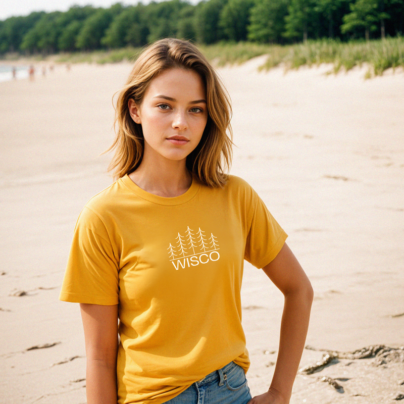 "Wisco"Relaxed Fit Crew Unisex T-Shirt