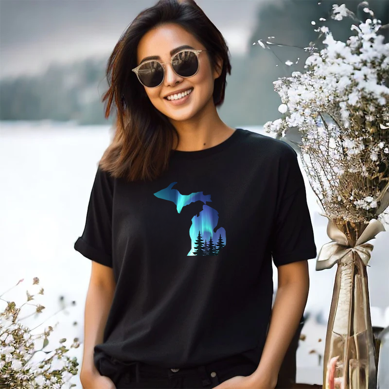 "Michigan Northern Lights"Relaxed Fit Crew Unisex T-Shirt