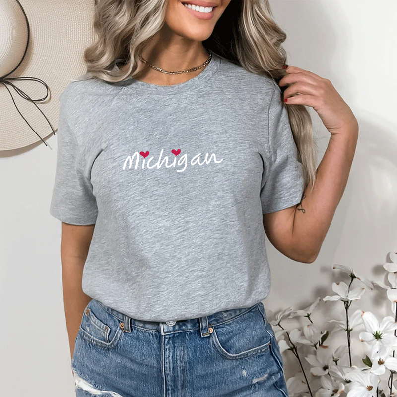 "I Love Michigan"Relaxed Fit Crew Unisex T-Shirt