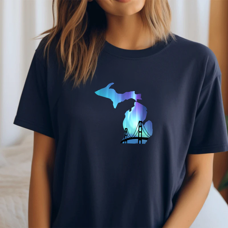 "Bridge Northern Lights"Relaxed Fit Crew Unisex T-Shirt