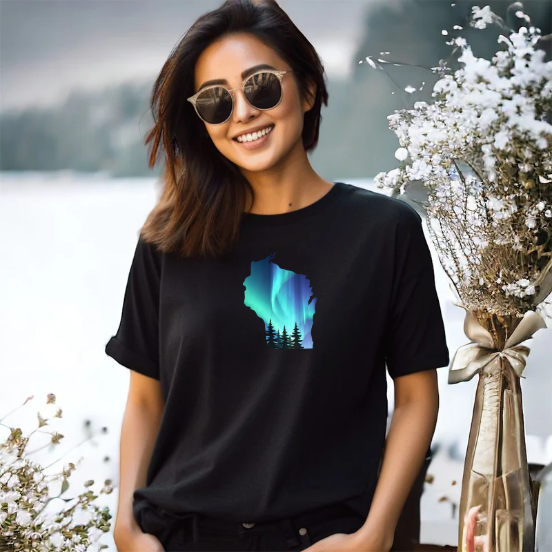 "Wisconsin Northern Lights"Relaxed Fit Crew Unisex T-Shirt