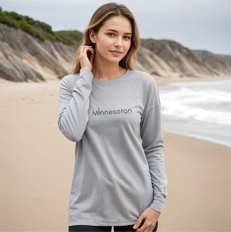 "Minnesotan"Relaxed Fit Long Sleeve Unisex T-Shirt