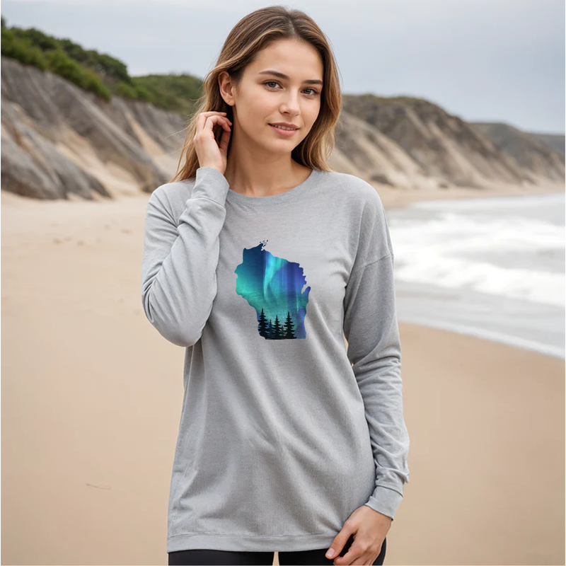 "Wisconsin Northern Lights"Relaxed Fit Long Sleeve Unisex T-Shirt