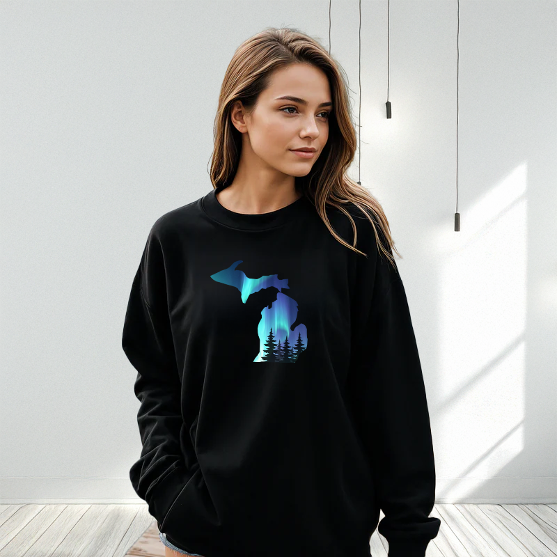 "Michigan Northern Lights"Relaxed Fit Classic Crew Unisex Sweatshirt