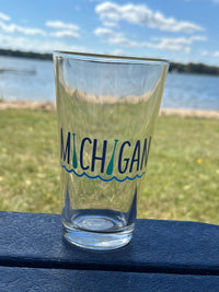 "Michigan Paddle"Pint Glass