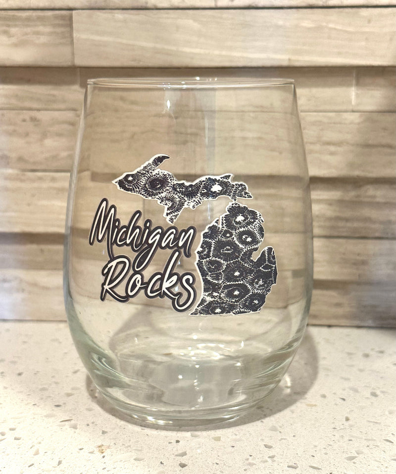 "Michigan Rocks Petoskey Stone"Stemless Wine Glass