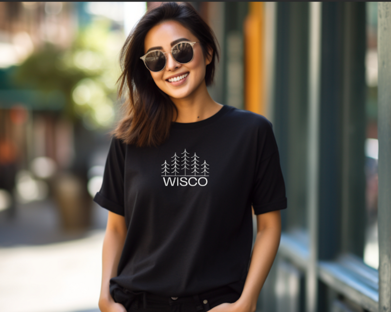 "Wisco"Relaxed Fit Crew Unisex T-Shirt