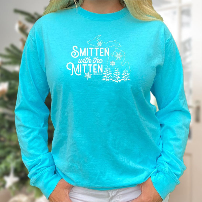 "Winter Smitten"Relaxed Fit Stonewashed Long Sleeve Unisex T-Shirt